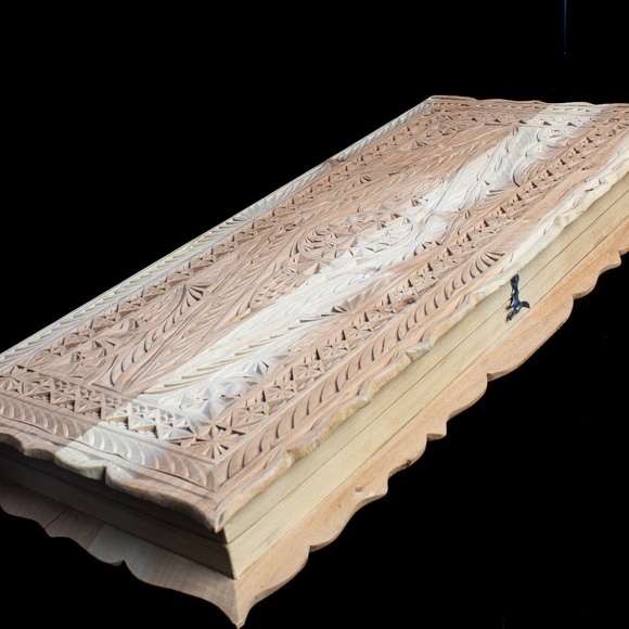 Handmade Wooden Backgammon Set | Hand Carved | Made in Ukraine | - Picture 9 of 11